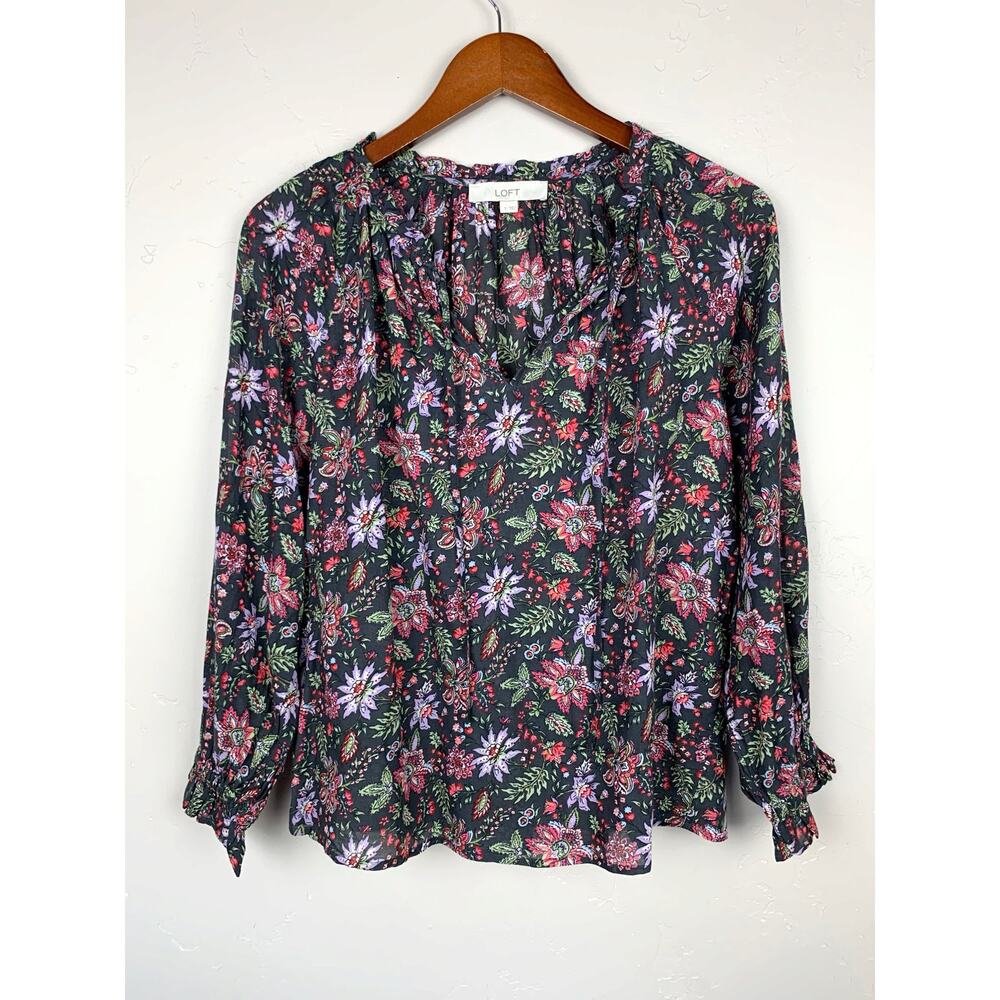 Loft Garden Peplum Back Blouse Coastal Gray Floral Lightweight Flowy Women's S
